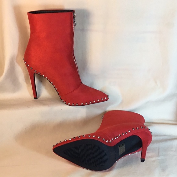 PrettyLittleThing Vibrant Red Heeled Boots - Picture 4 of 5